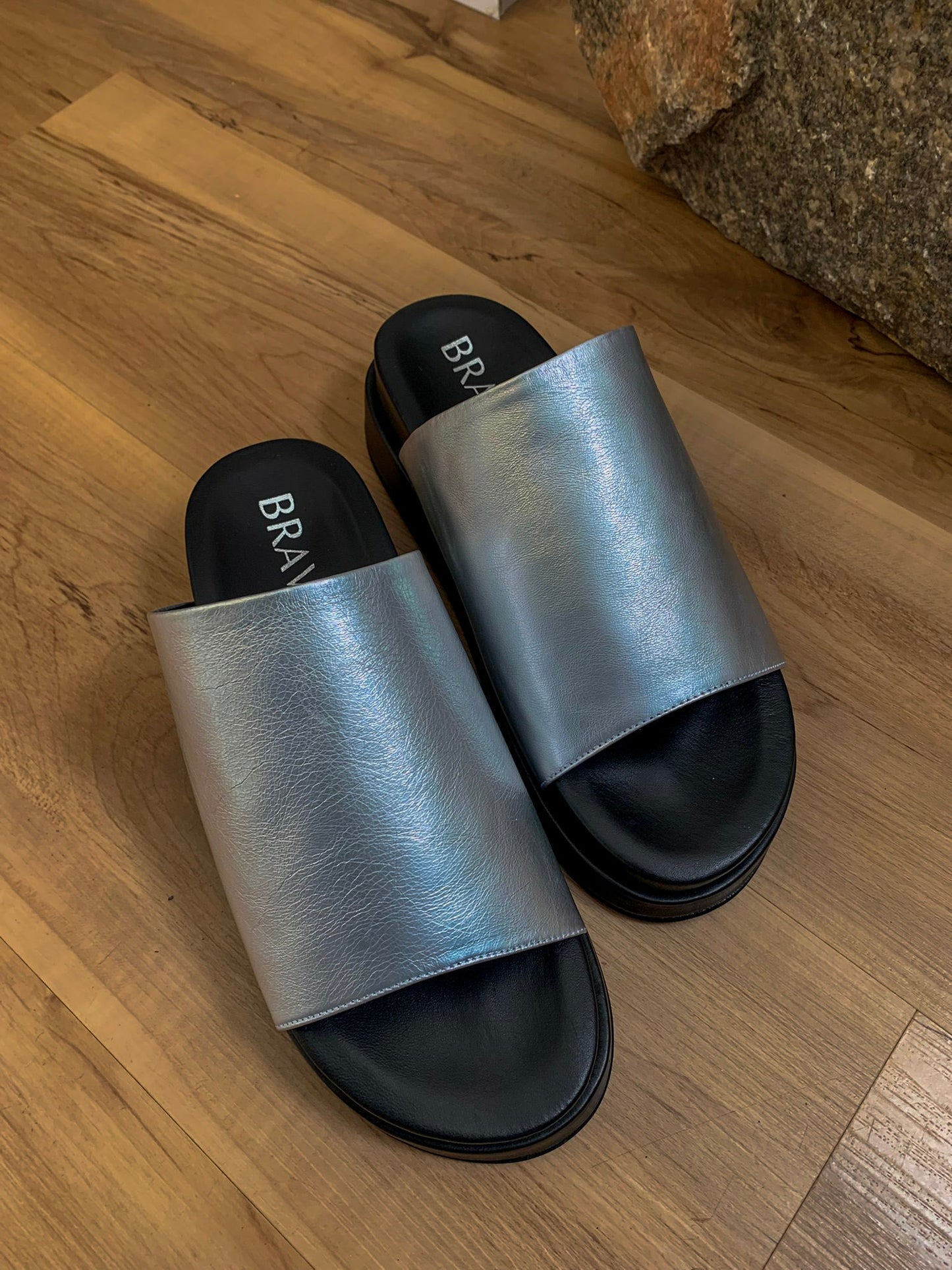 Sandalias OASIS alta