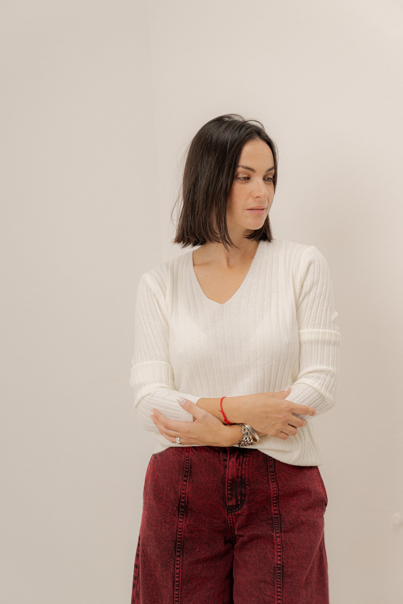 Buzo AMY Básico escote en V