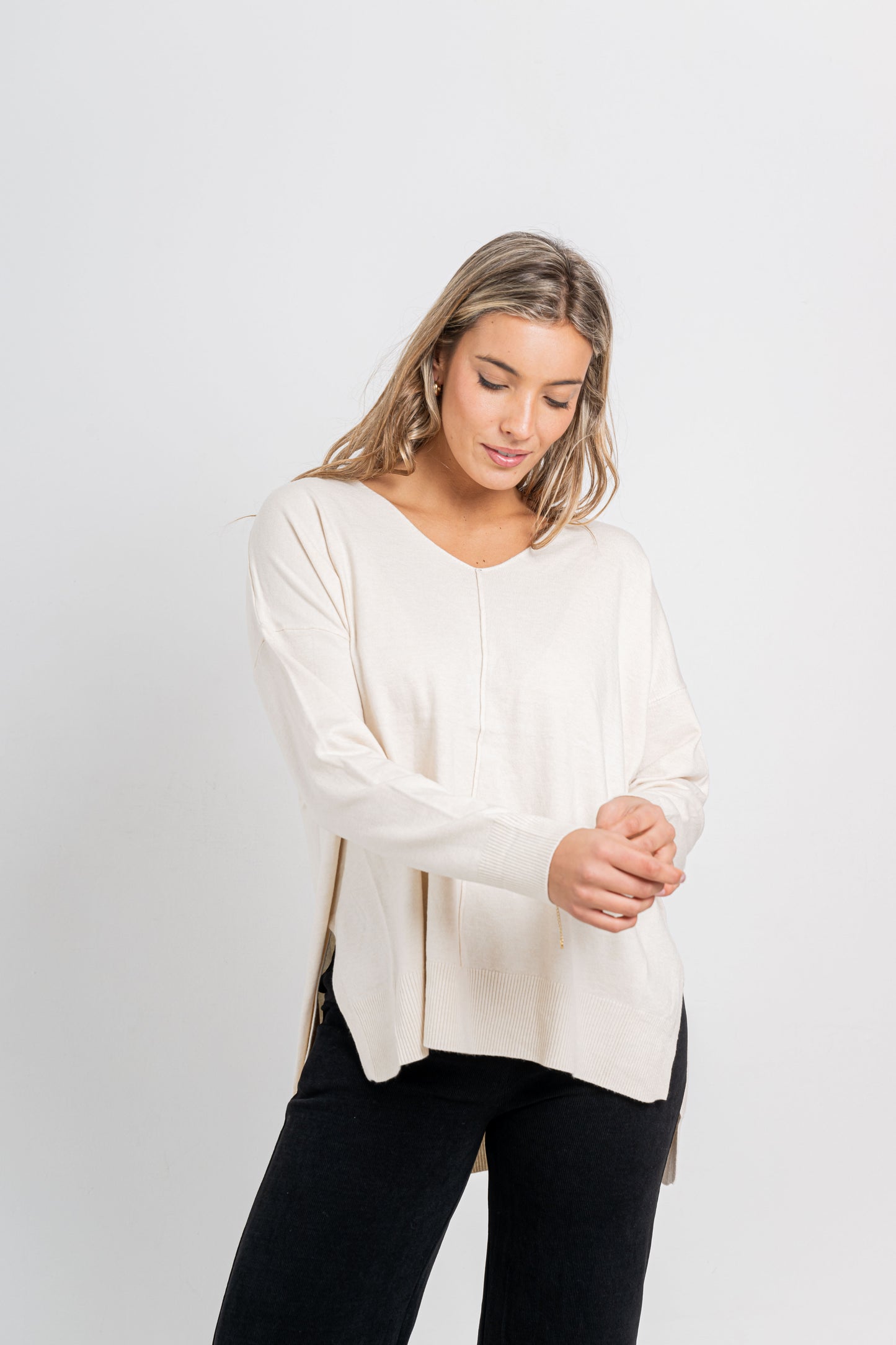Sweater escote V TITANIA