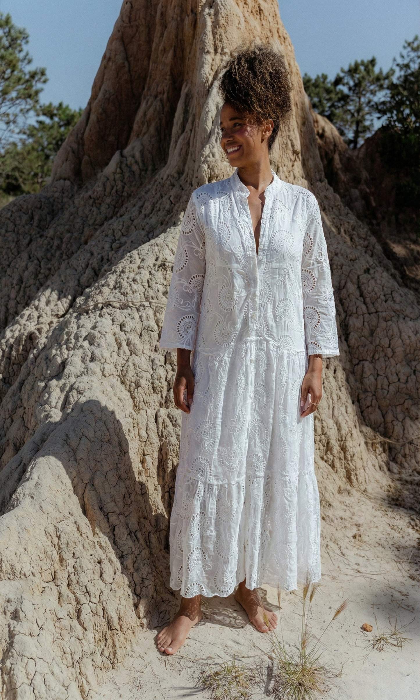 Vestido de broderie AMATISTA