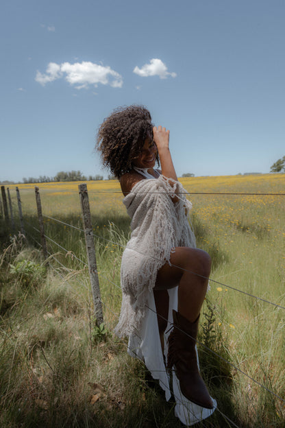 Ruana Triángulo PUMICE