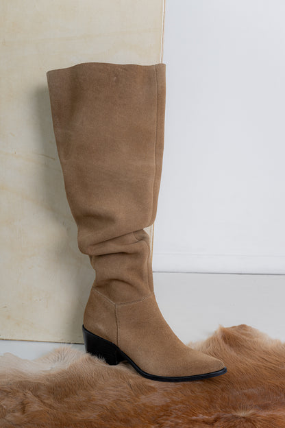 Bota bucanera larga REESE