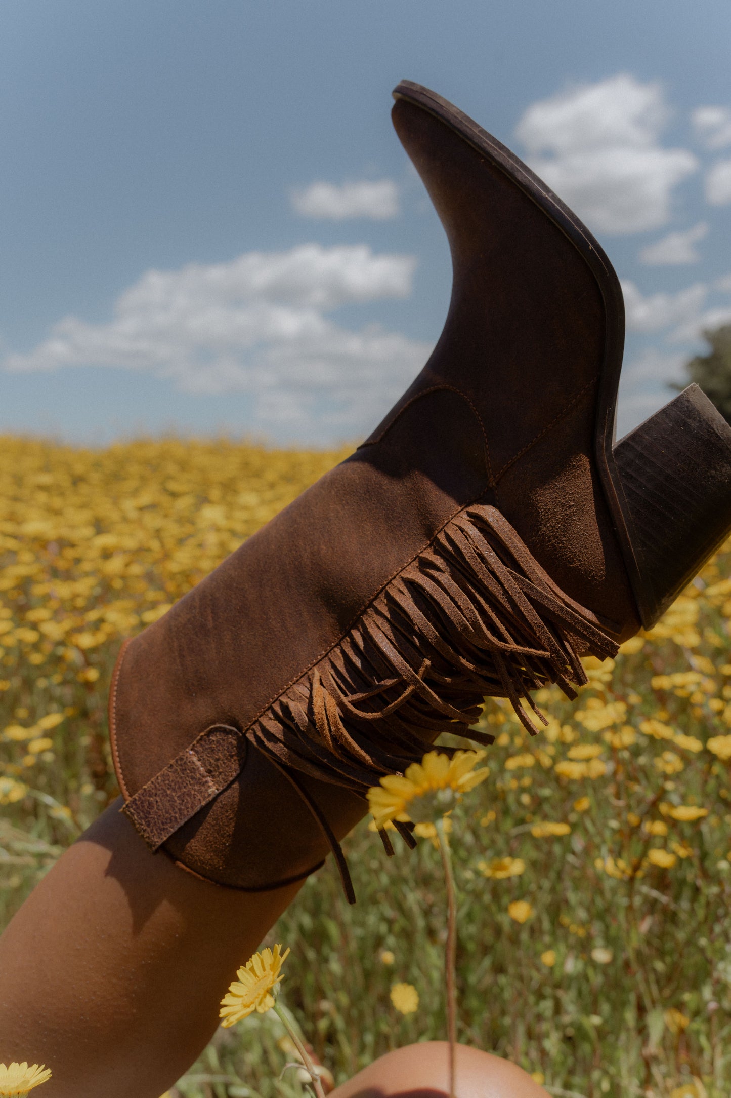 Bota texana con flecos AVANI