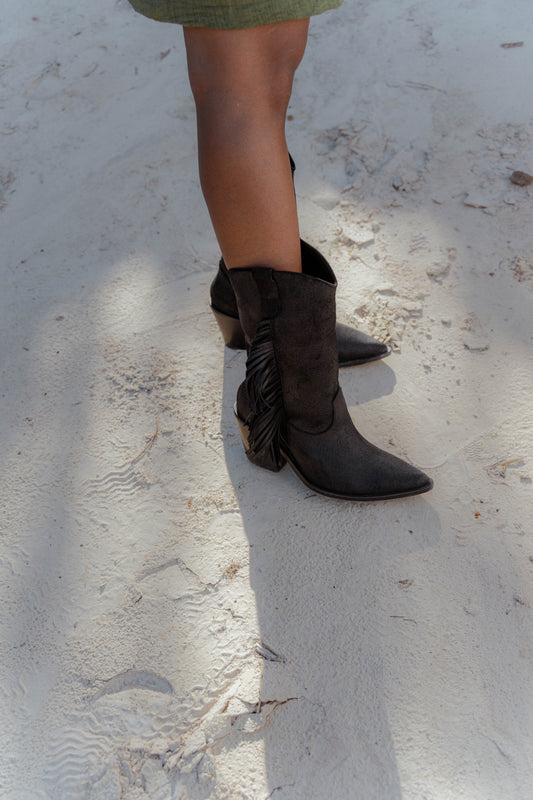 Bota texana con flecos AVANI
