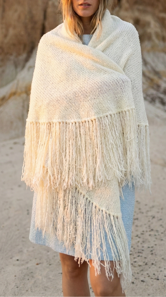 Ruana Triángulo PUMICE