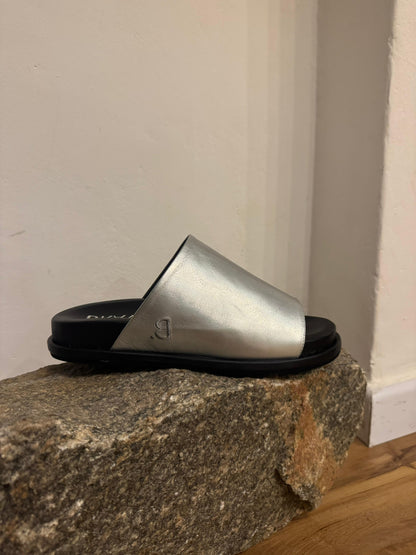 Sandalias OASIS bajas