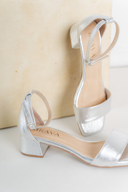 sandalias plata baja
